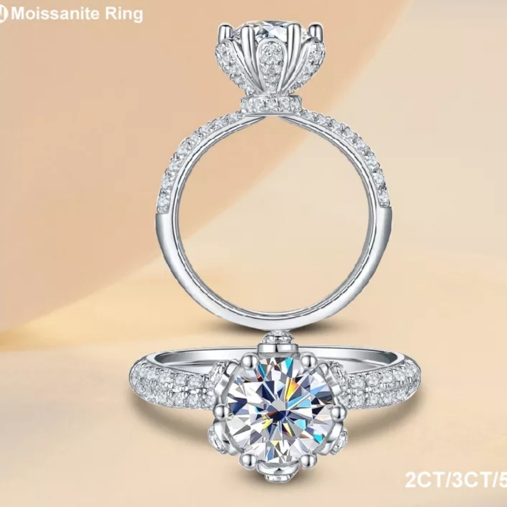 Gorgeous Moissanite Engagement Ring  S6.5